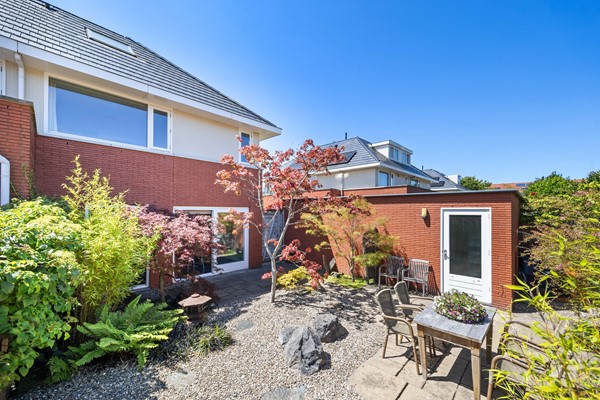 Medium property photo - Beekjufferhof 9, 2492 RD The Hague